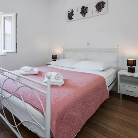 Apartment Bruno'S Pool House Ciovo Trogir