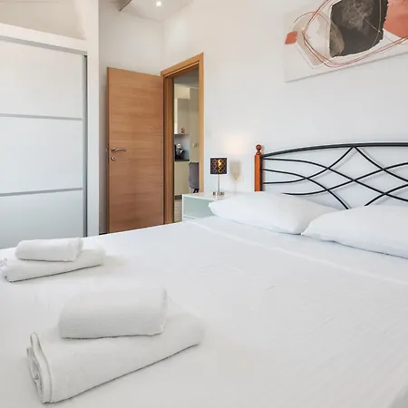 Bruno's Pool House Ciovo Trogir