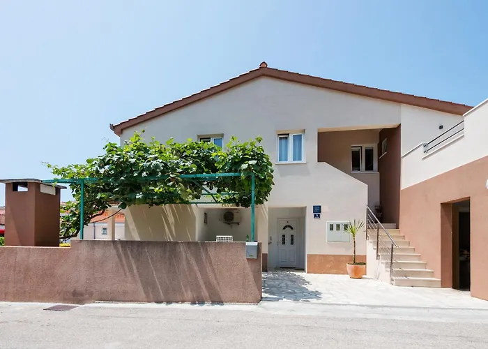 Lägenhet Bruno's Pool House Ciovo *