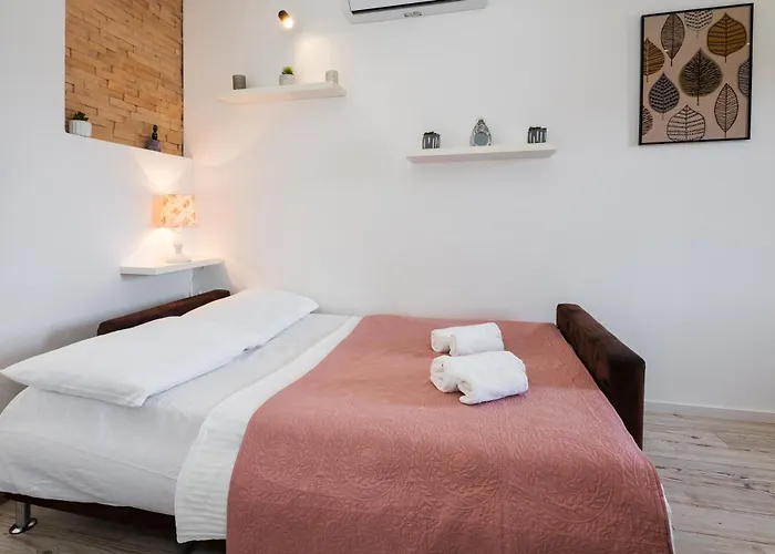 Bruno's Pool House Ciovo *