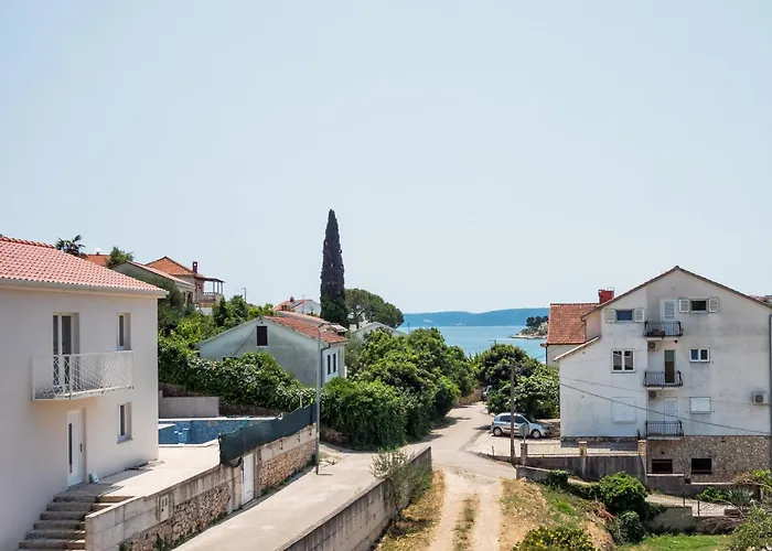 Bruno's Pool House Ciovo Appartement