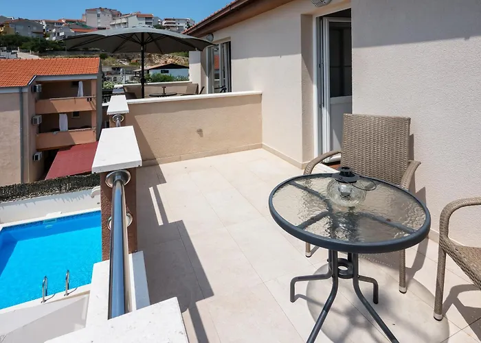 Lägenhet Bruno's Pool House Ciovo