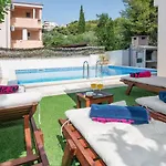شقة Bruno's Pool House Ciovo تروغير