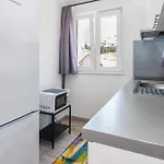 Bruno's Pool House Ciovo تروغير