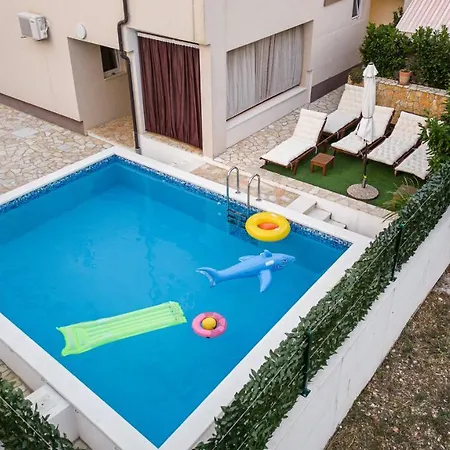 Bruno's Poolside - Near Trogir