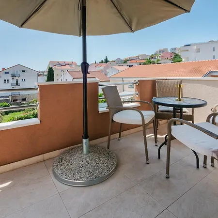 Bruno'S Pool House Ciovo 트로기르