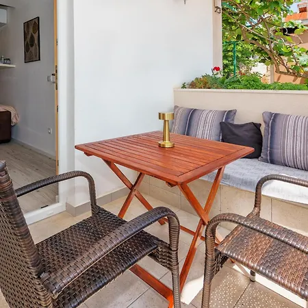 Bruno'S Pool House Ciovo شقة