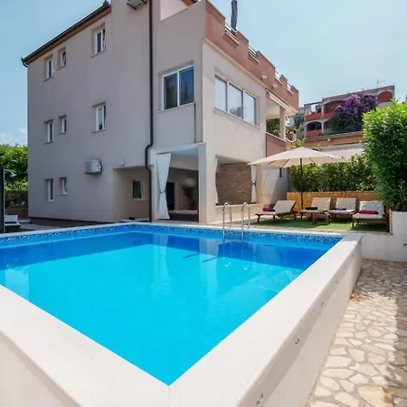 Bruno'S Pool House Ciovo 아파트 *