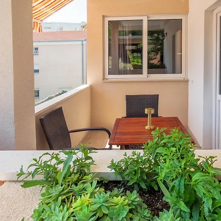 Bruno'S Pool House Ciovo 아파트 *