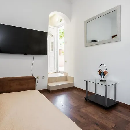 Bruno'S Pool House Ciovo شقة