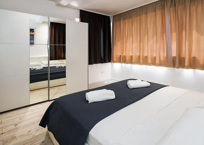 Апартаменти Bruno's Pool House Ciovo Трогір